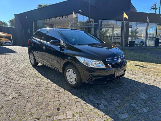 CHEVROLET ONIX 1.0 MPFI LT 8V FLEX 4P MANUAL